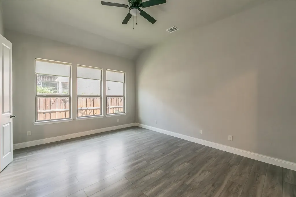 3903 Plum Vista Place Arlington TX 76005