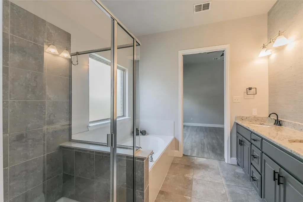 3903 Plum Vista Place Arlington TX 76005