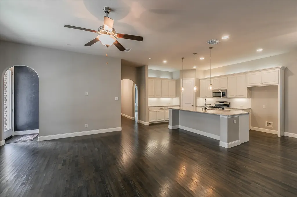 3903 Plum Vista Place Arlington TX 76005