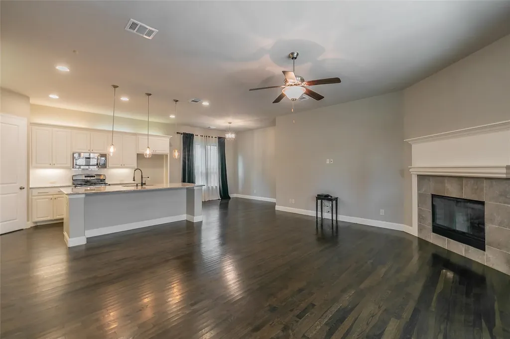 3903 Plum Vista Place Arlington TX 76005