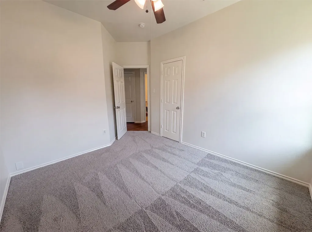 324 Cascade Drive Red Oak TX 75154