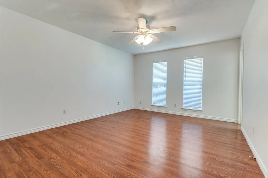 8229 Lullwater Drive Dallas TX 75218
