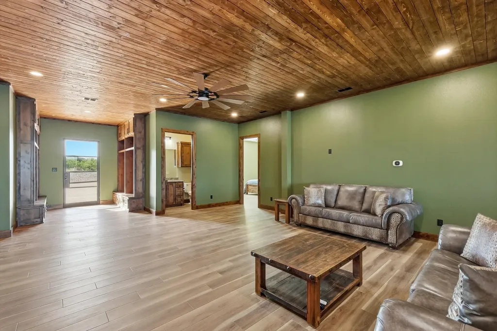 4971 Hawk Road Possum Kingdom Lake TX 76450