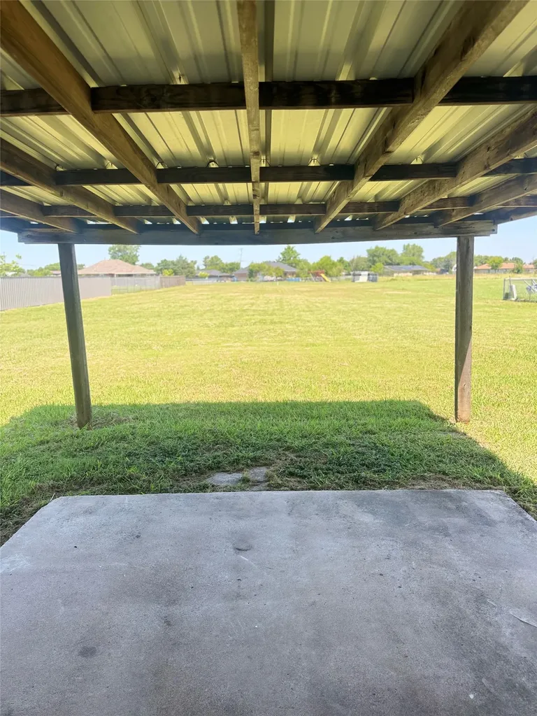 442 Green Acres Drive Palmer TX 75152
