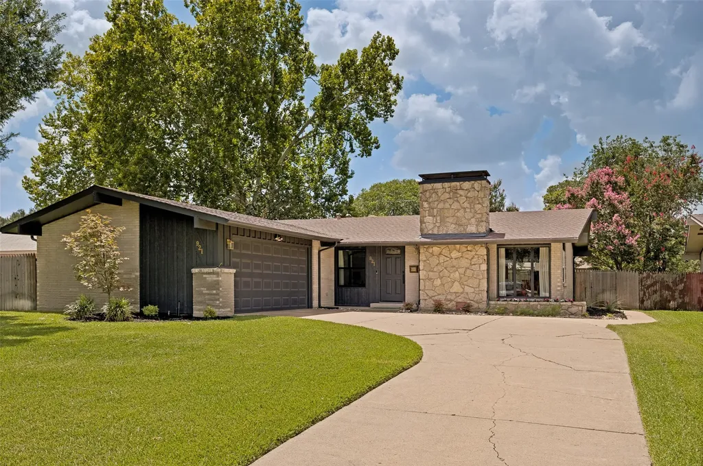 921 Forreston Drive Richardson TX 75080