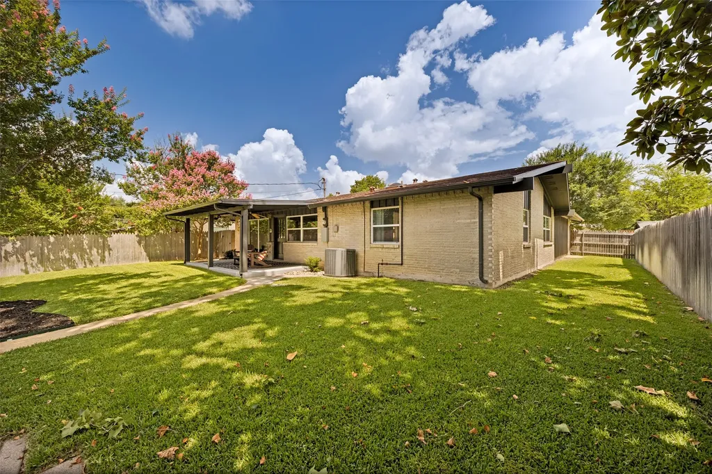 921 Forreston Drive Richardson TX 75080