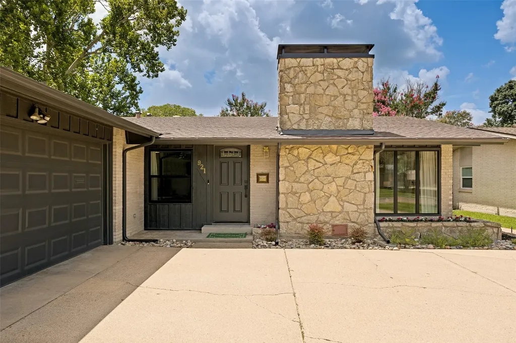 921 Forreston Drive Richardson TX 75080