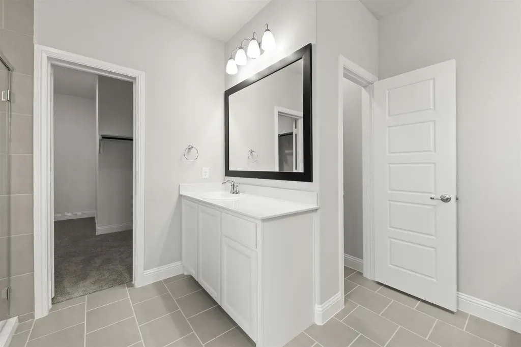 1636 Edgeway Drive Aubrey TX 76227