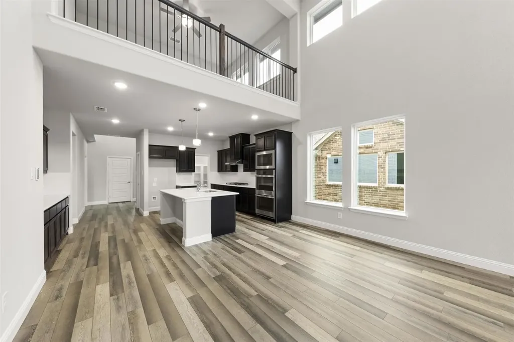 1636 Edgeway Drive Aubrey TX 76227