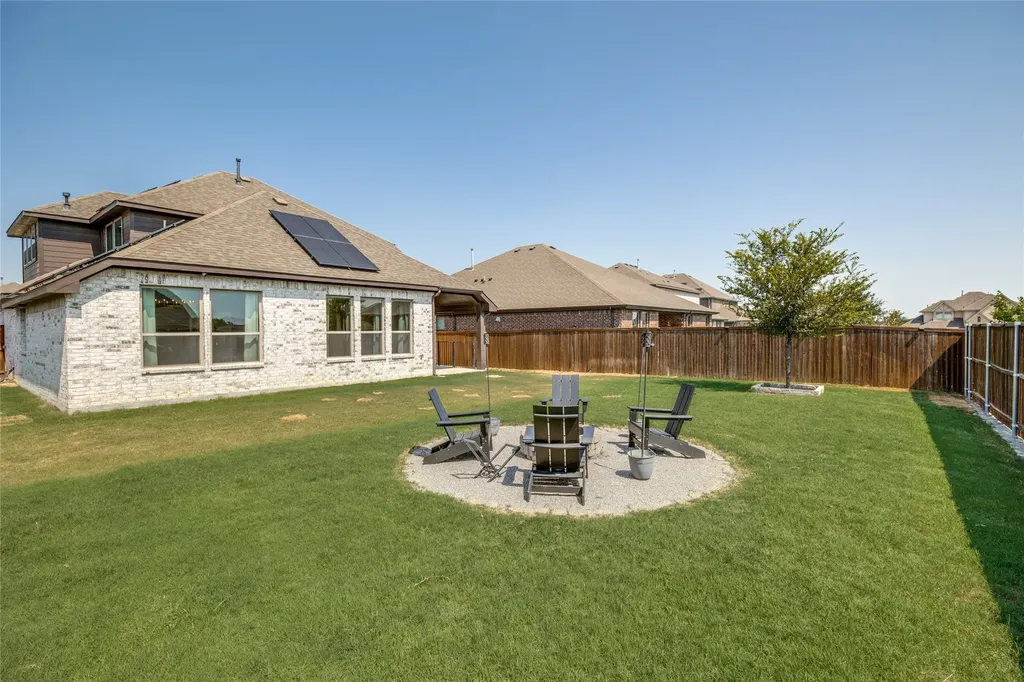2304 Poppy Valley Lane Melissa TX 75454