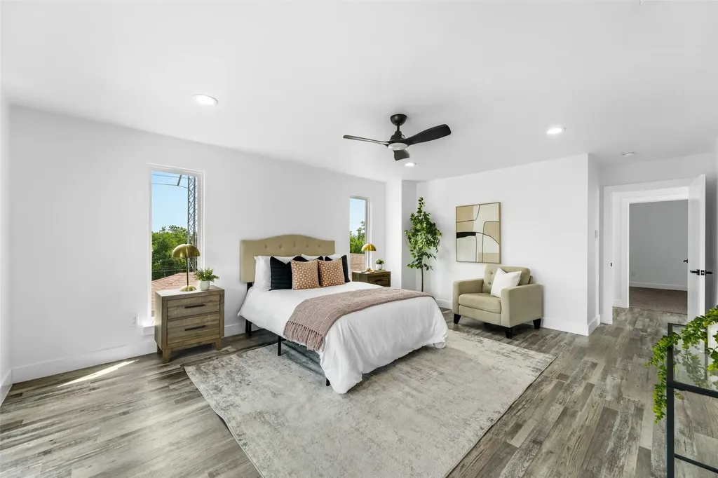 3142 Harmon Street Dallas TX 75215