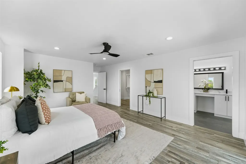 3142 Harmon Street Dallas TX 75215