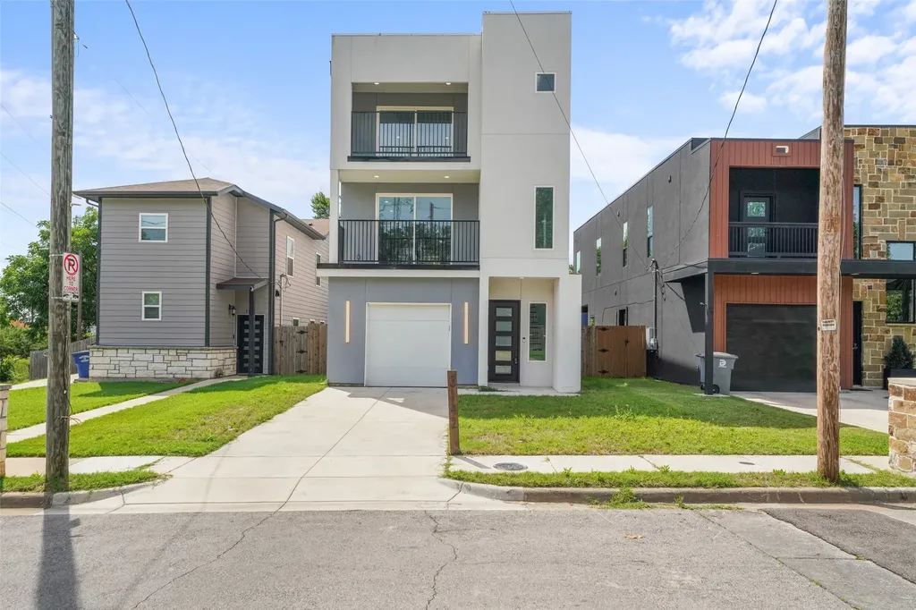 3142 Harmon Street Dallas TX 75215