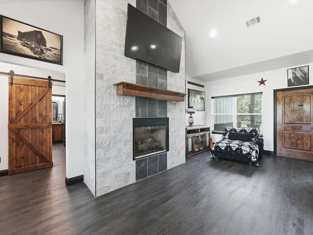 403 Polk Road Bowie TX 76230