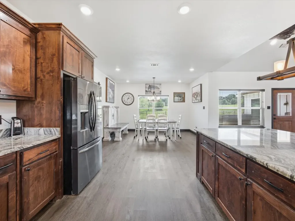 403 Polk Road Bowie TX 76230
