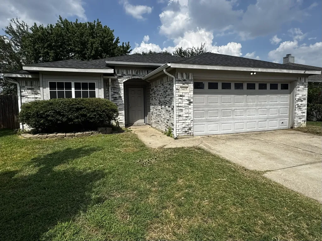5615 Alicante Drive Arlington TX 76017