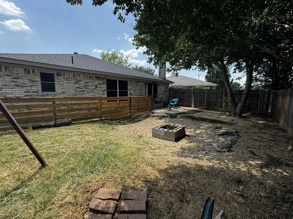 5615 Alicante Drive Arlington TX 76017