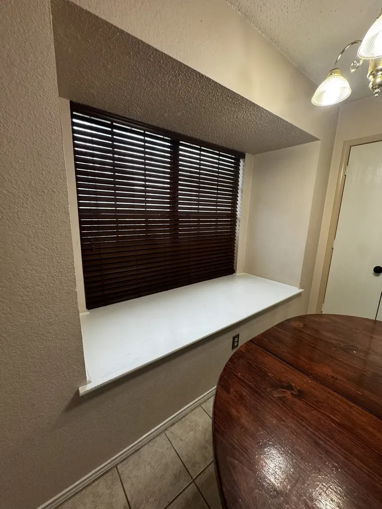 5615 Alicante Drive Arlington TX 76017