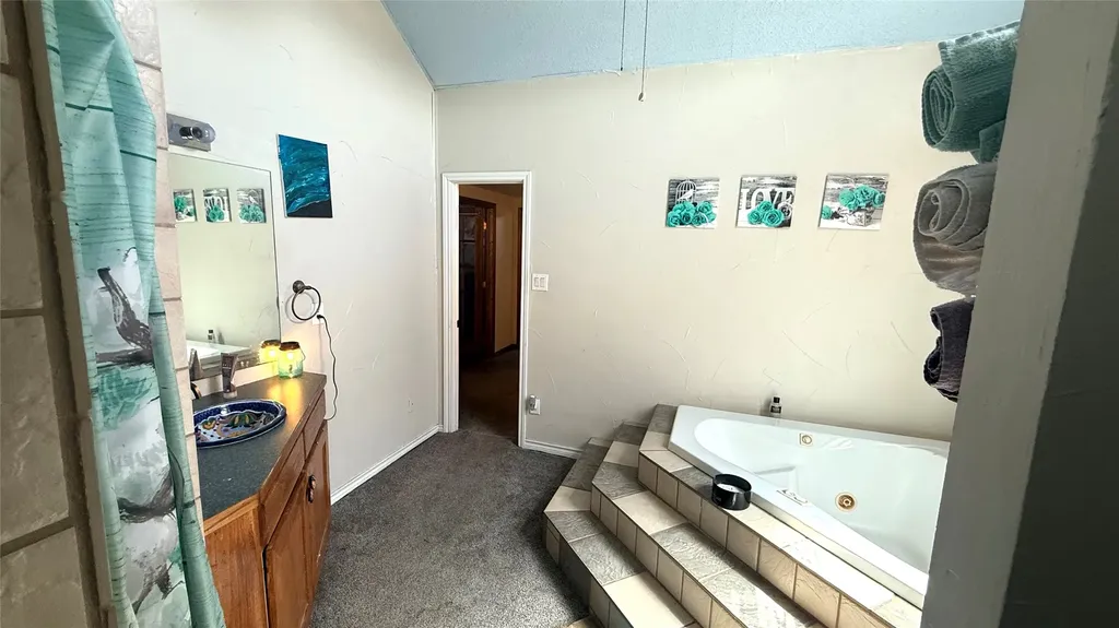 1302 20th Street Anson TX 79501
