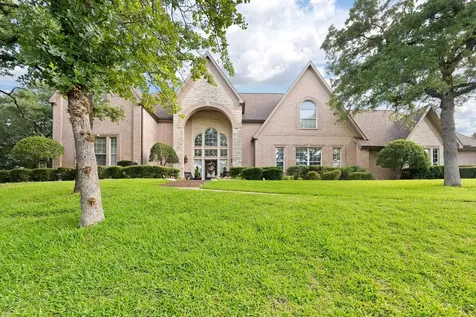 2829 Donnybrook Drive Burleson TX 76028