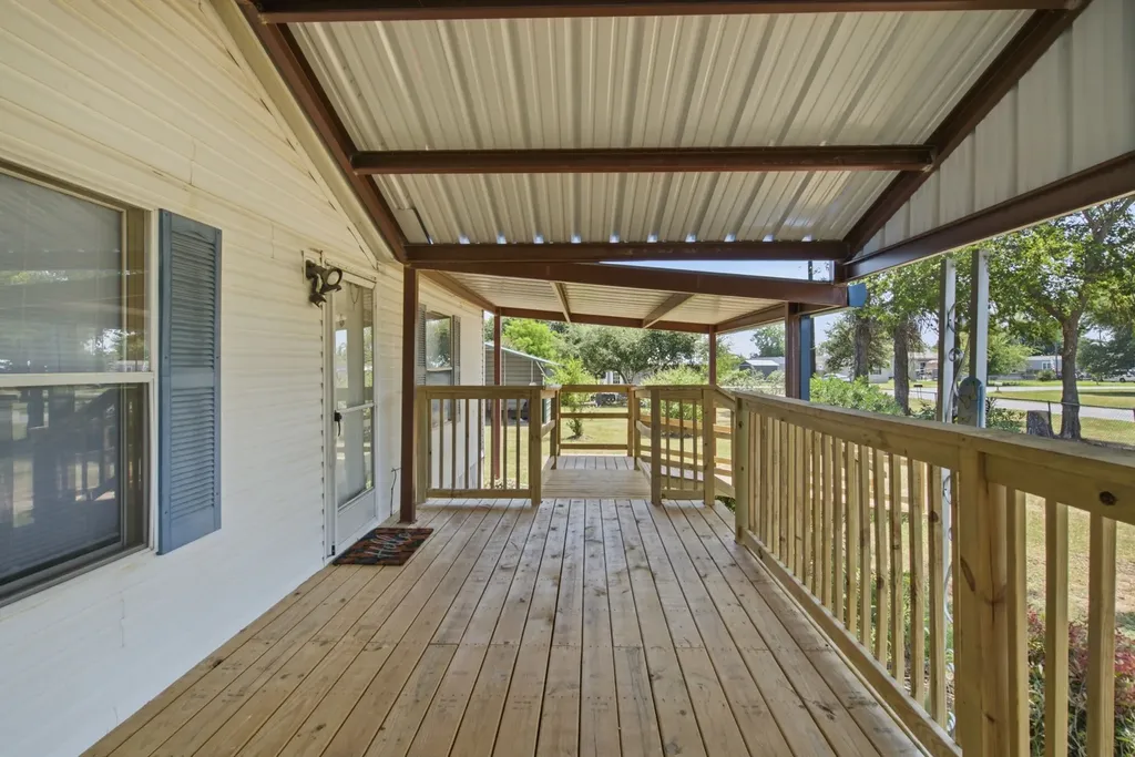 1932 Gale Drive Pelican Bay TX 76020