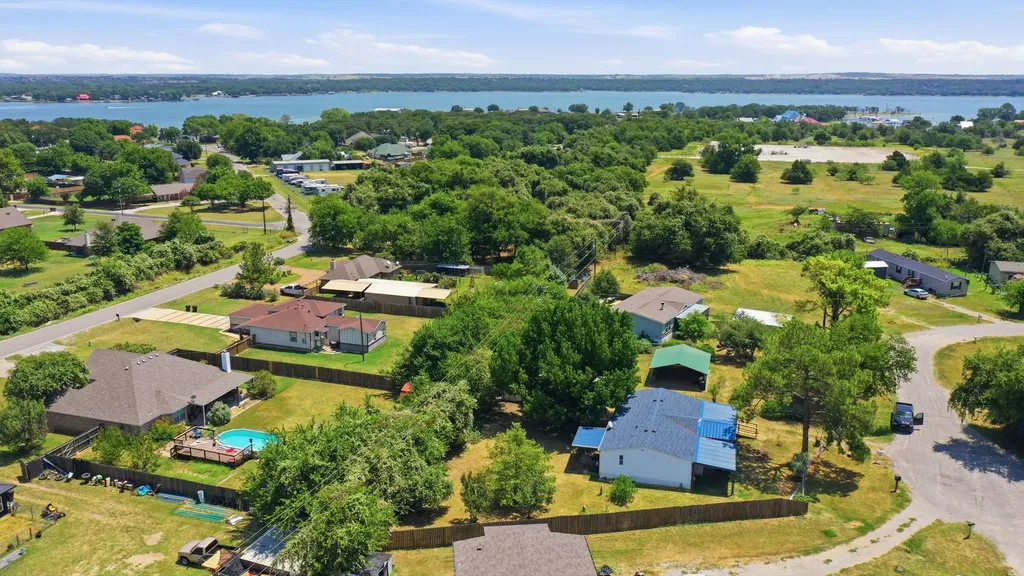 1932 Gale Drive Pelican Bay TX 76020