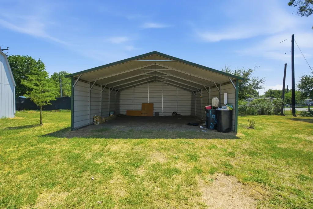1932 Gale Drive Pelican Bay TX 76020
