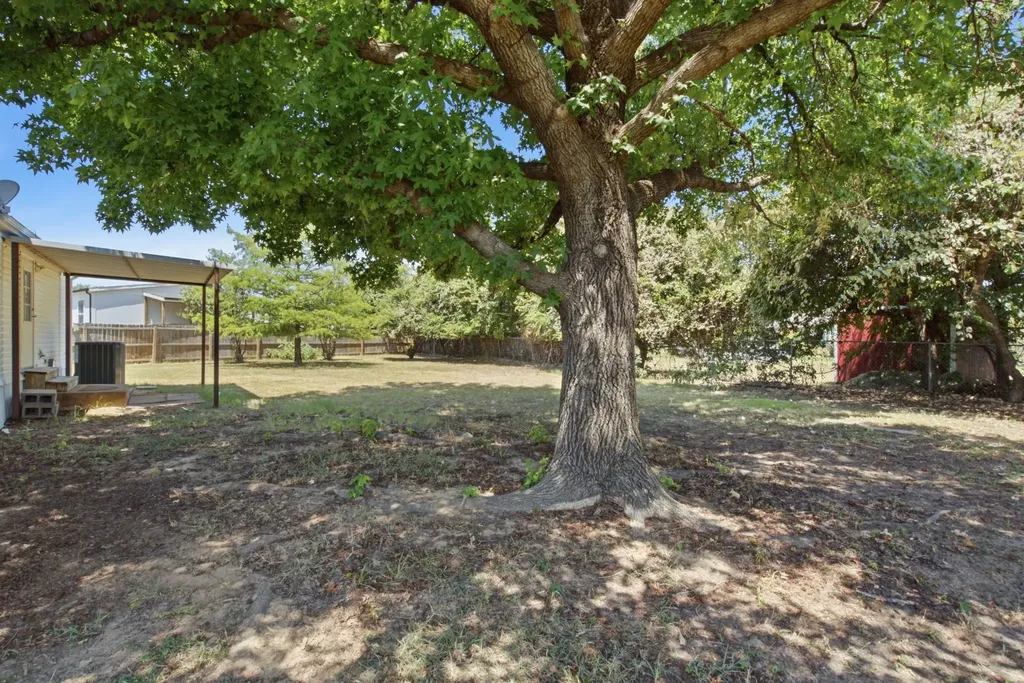 1932 Gale Drive Pelican Bay TX 76020