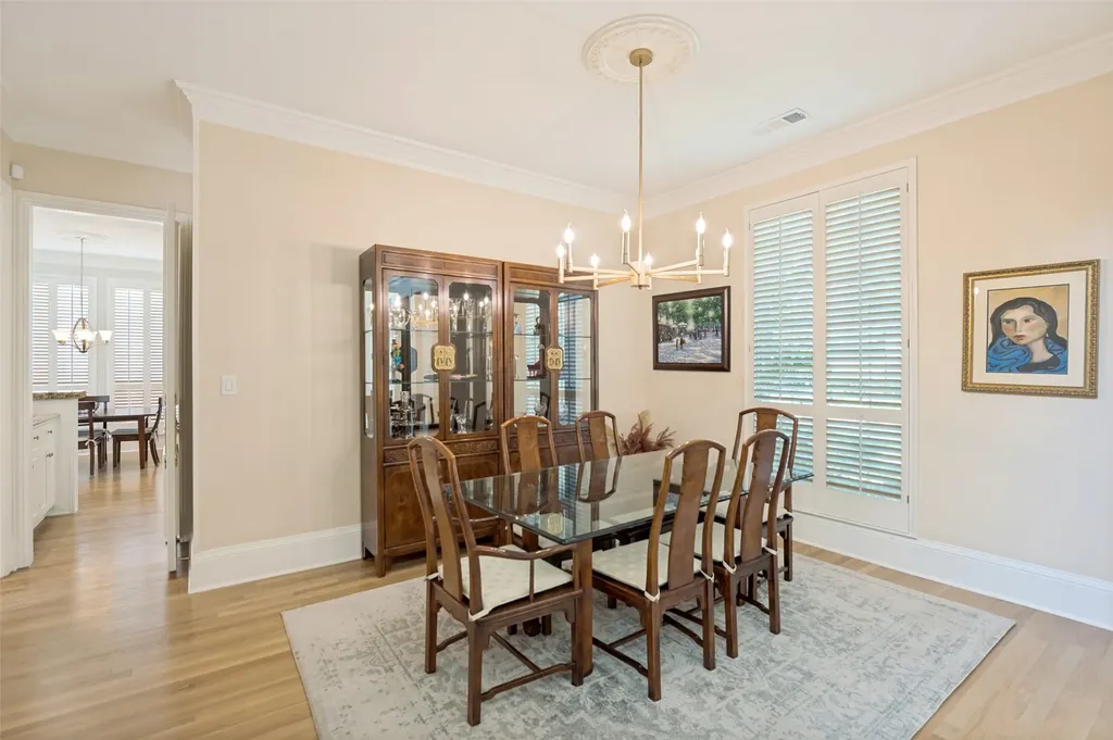 5420 Wescott Lane Dallas TX 75287