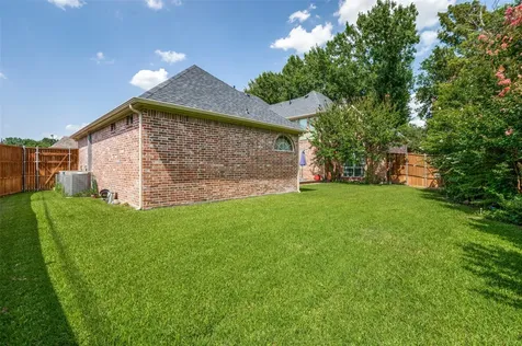 5420 Wescott Lane Dallas TX 75287