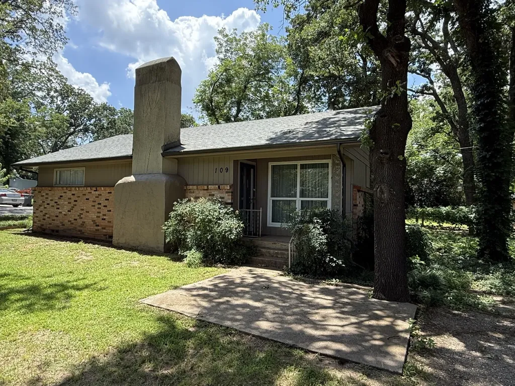 109 Churchill Lane Pottsboro TX 75076