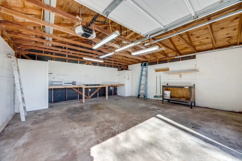 109 Churchill Lane Pottsboro TX 75076