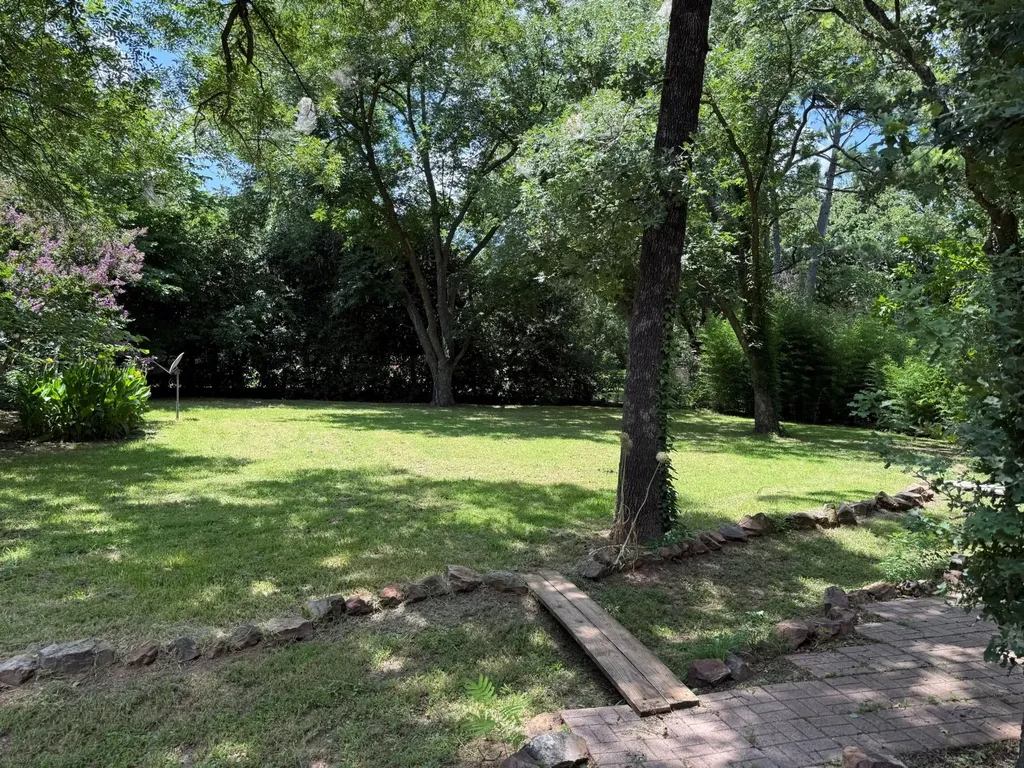 109 Churchill Lane Pottsboro TX 75076