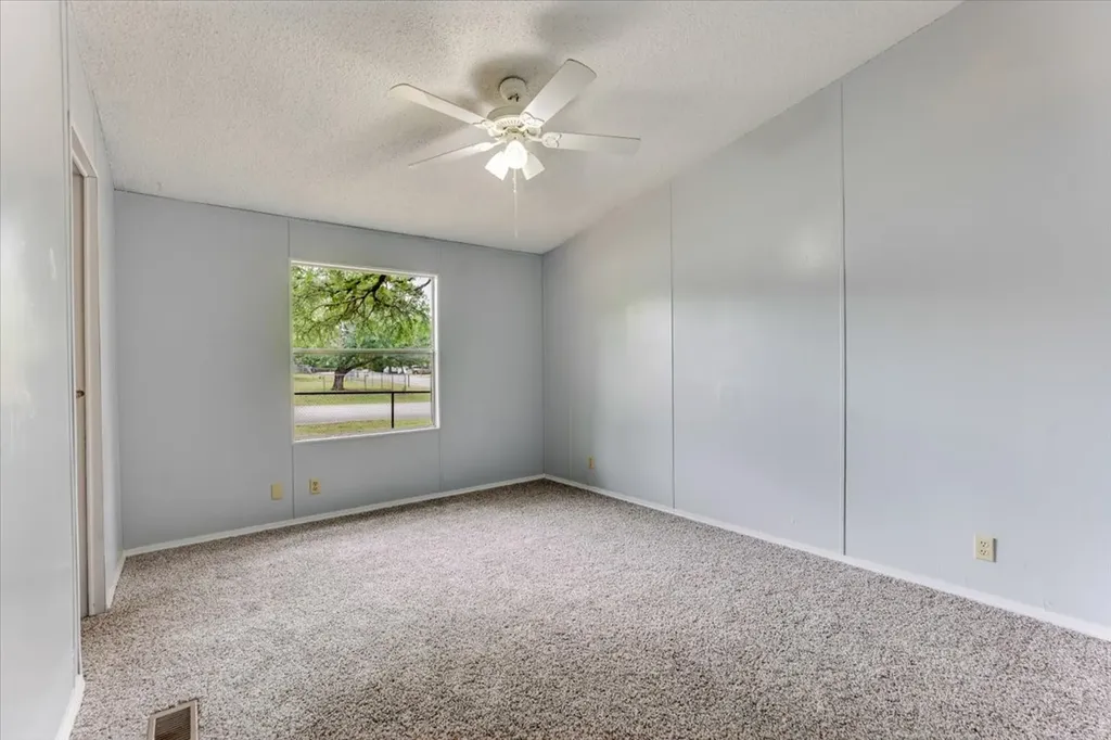2316 SW 4th Avenue Mineral Wells TX 76067