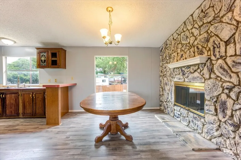 2316 SW 4th Avenue Mineral Wells TX 76067