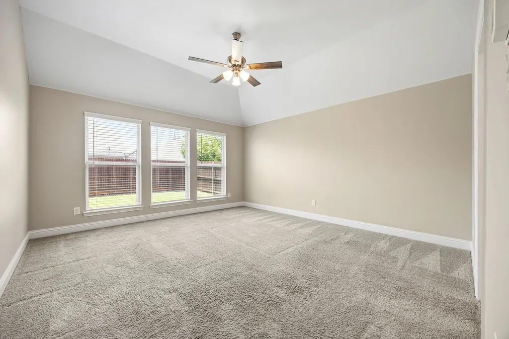 842 Mildren Lane Fate TX 75087