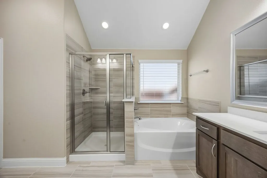 842 Mildren Lane Fate TX 75087