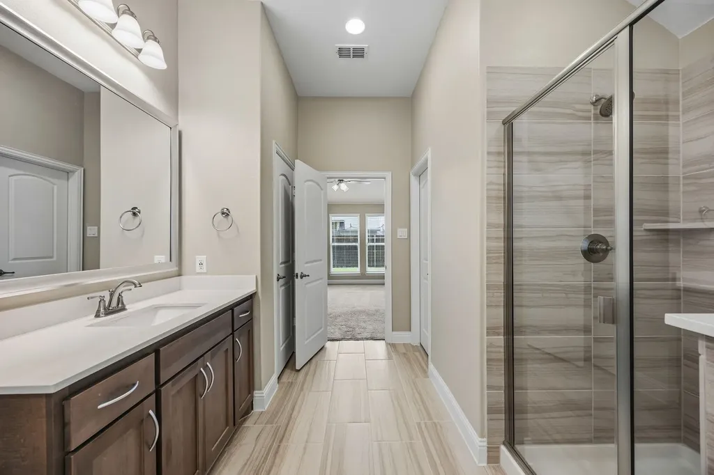 842 Mildren Lane Fate TX 75087