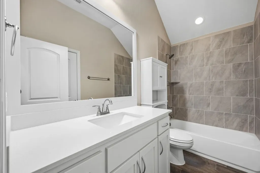 842 Mildren Lane Fate TX 75087