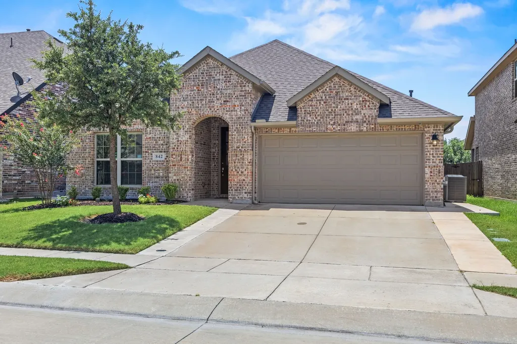 842 Mildren Lane Fate TX 75087