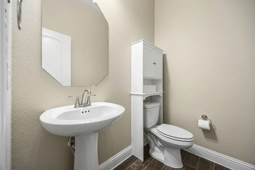 842 Mildren Lane Fate TX 75087