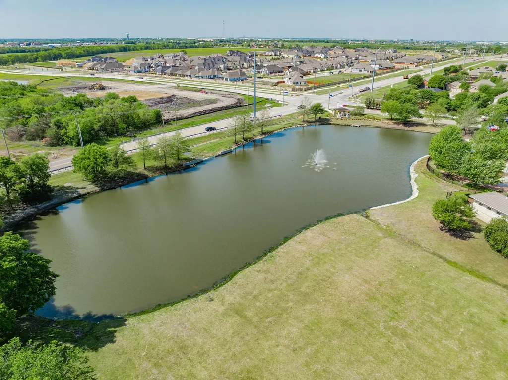 842 Mildren Lane Fate TX 75087