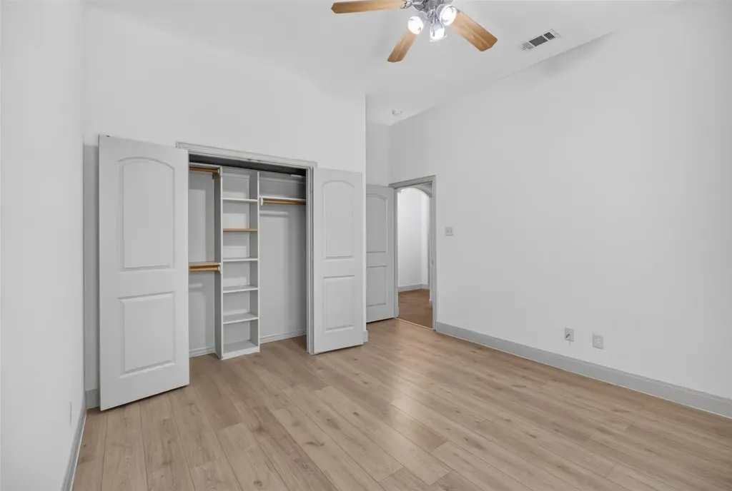 5709 Main Street Watauga TX 76148