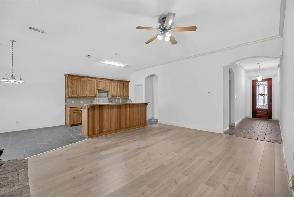 5709 Main Street Watauga TX 76148