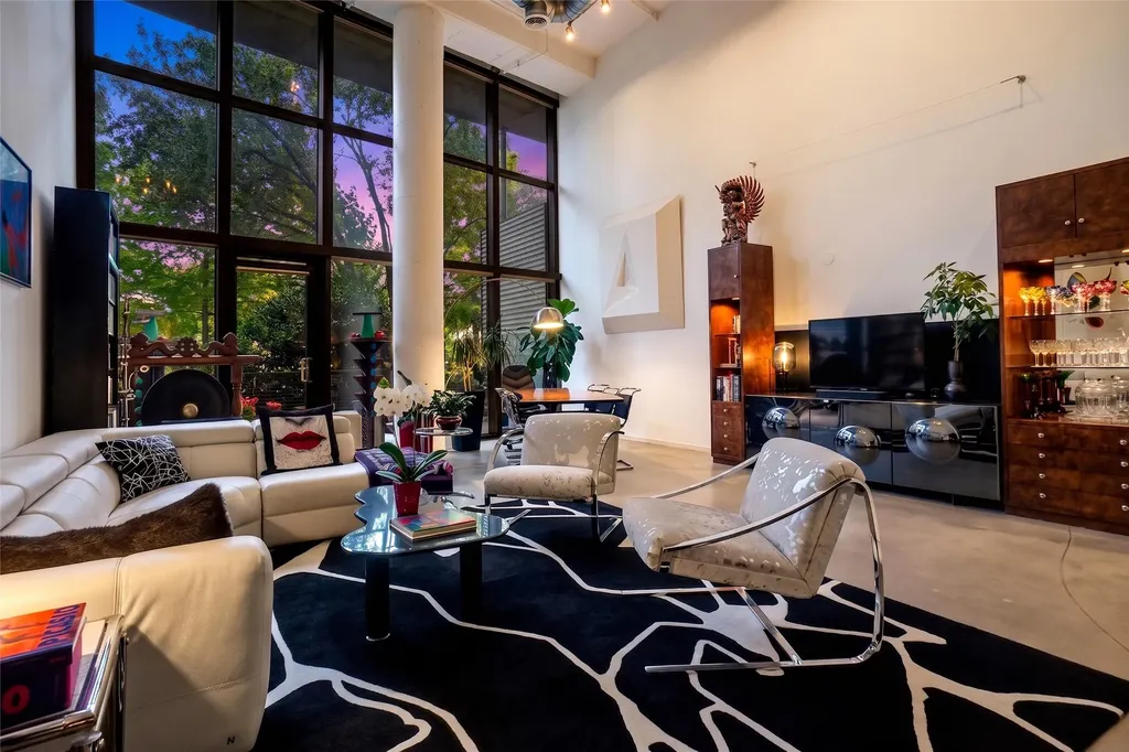 3110 Thomas Avenue Dallas TX 75204