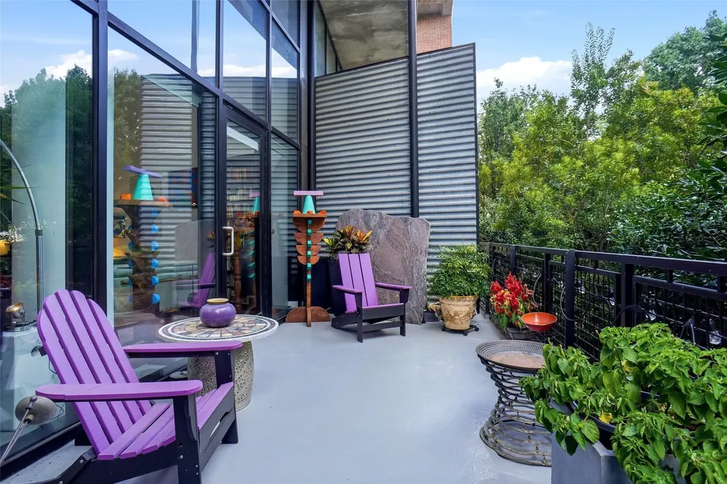 3110 Thomas Avenue Dallas TX 75204