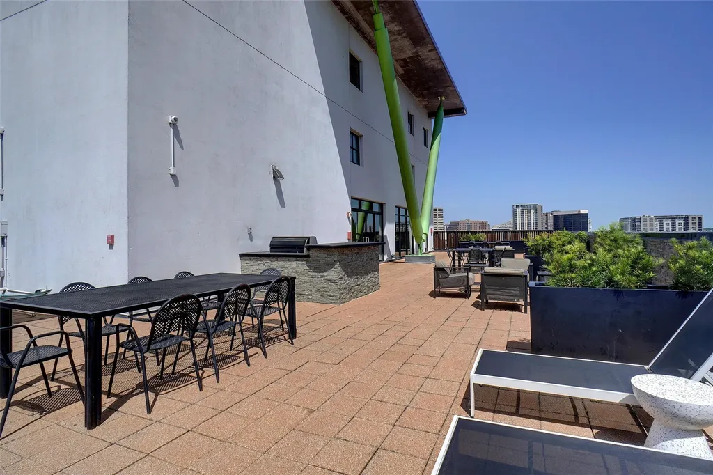 3110 Thomas Avenue Dallas TX 75204