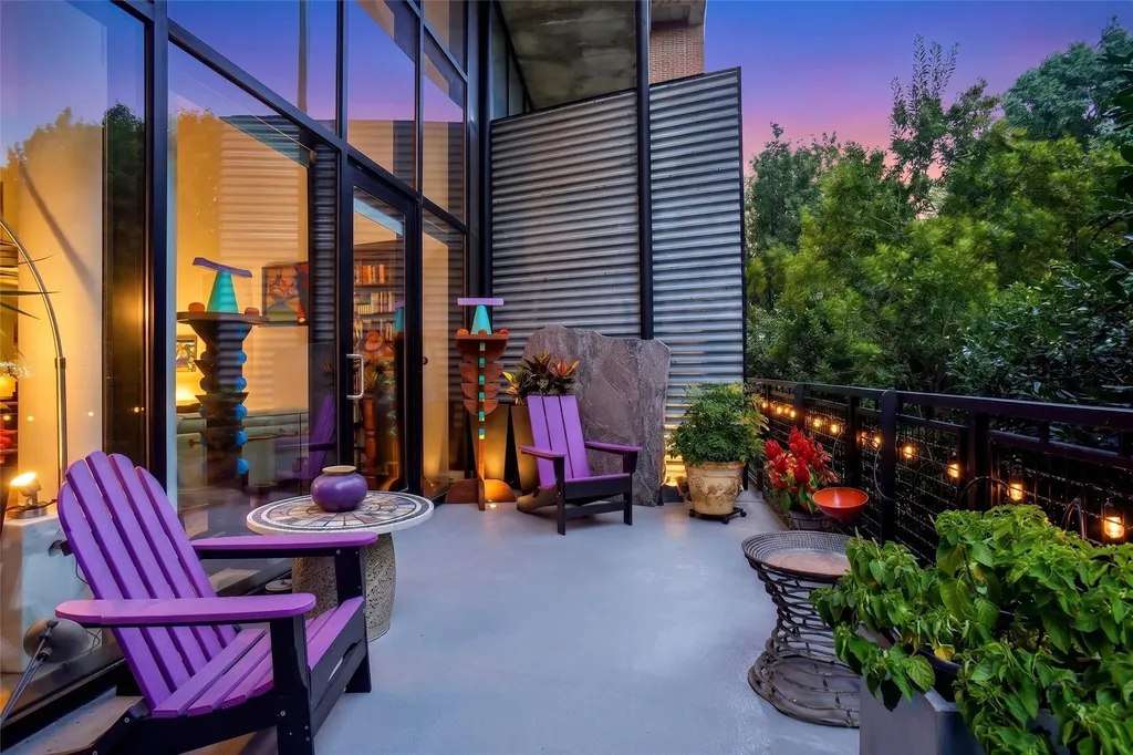 3110 Thomas Avenue Dallas TX 75204
