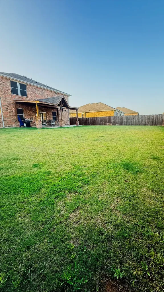2620 Beech Creek Road Glenn Heights TX 75154