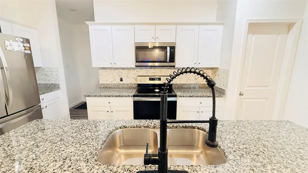 2620 Beech Creek Road Glenn Heights TX 75154